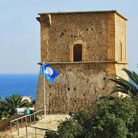 In Campagna Vicina Al Mare Bonerelax * メンフィ